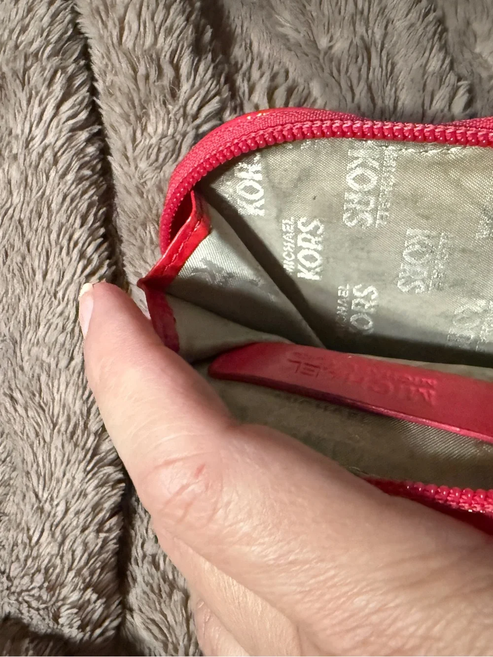 kate spade Red Heart Zip Coin Pouch